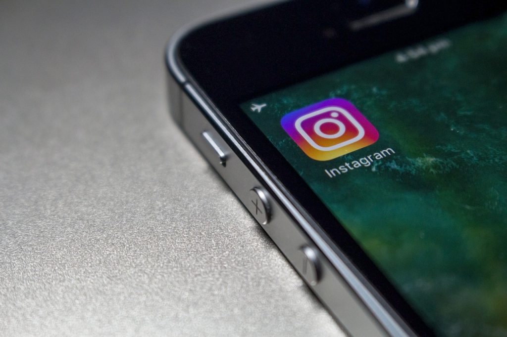 Bármelyik Instagram fiók feltörhető volt