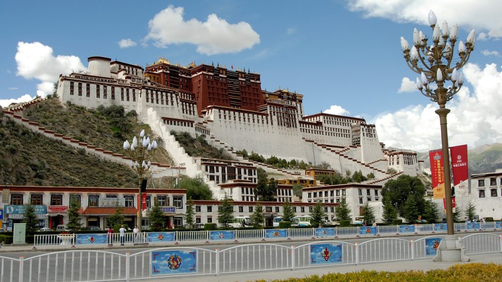 Tibeti vezetőket próbáltak kémszoftverrel fertőzni