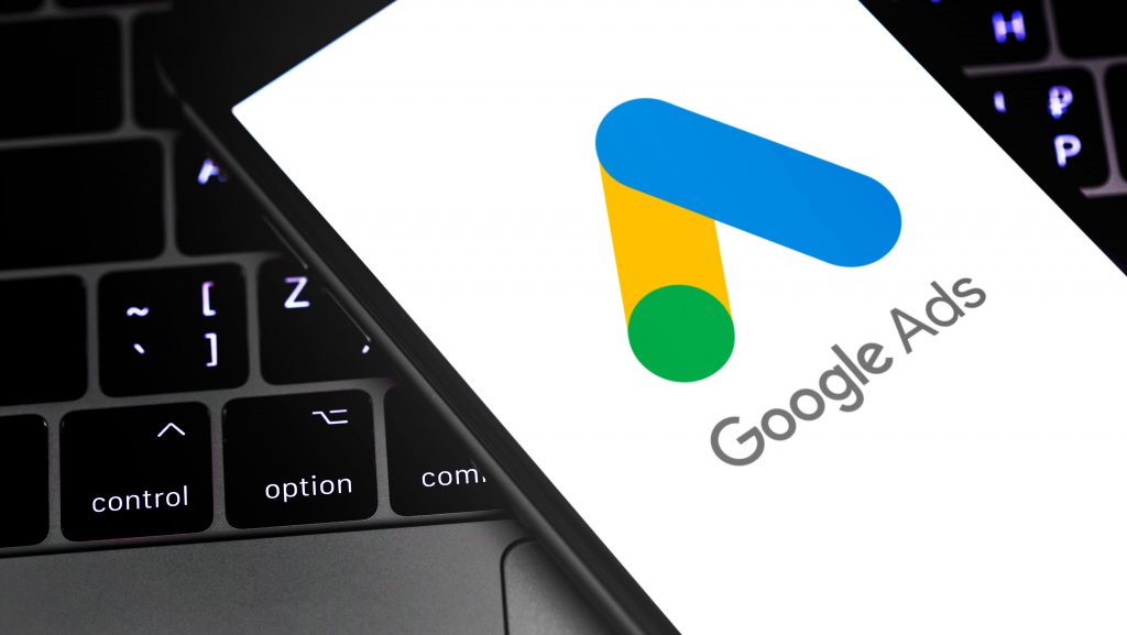 Frissítés várható a Google hirdetési irányelveiben