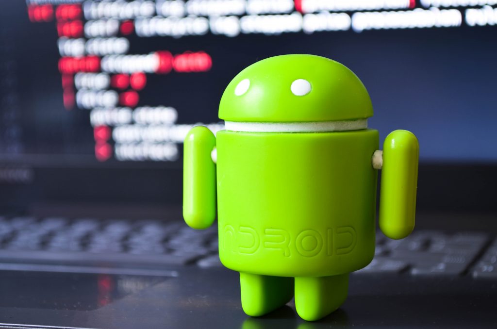 Adatvédelmi újítással érkezik az Android 12 béta verziója