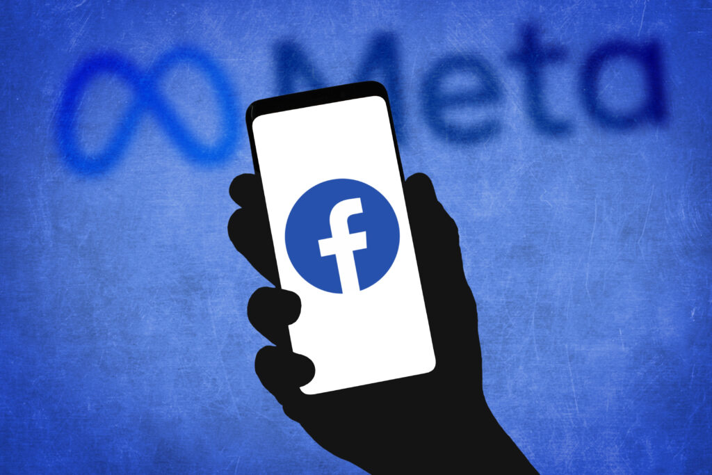 Átláthatóbb adatvédelmi beállításokat ígér a Facebook
