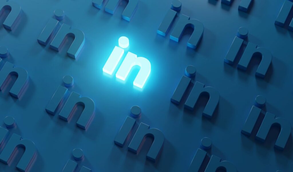 Komoly vádak érték a LinkedIn adatgyűjtési módszerét