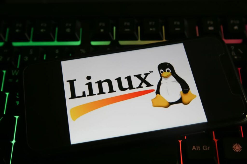 Linux kernelben talált Wi-Fi sebezhetőségekhez publikáltak javításokat