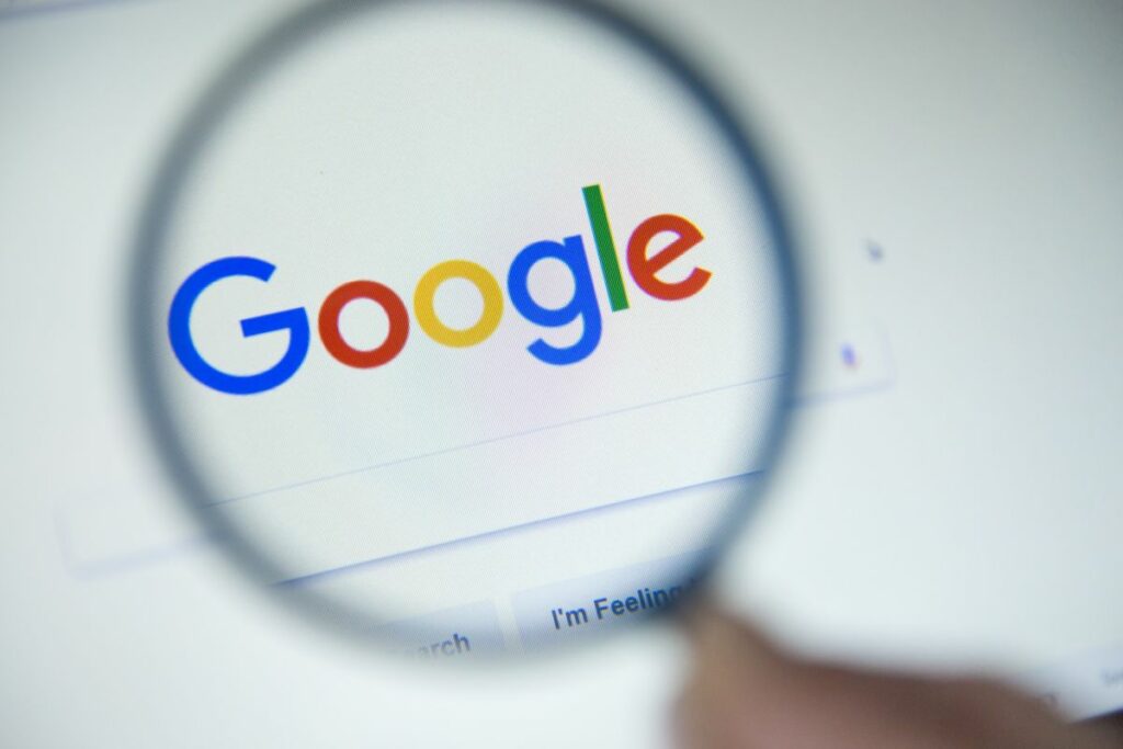 Google keresés ─ itt is érdemes odafigyelni, hogy mire kattintunk