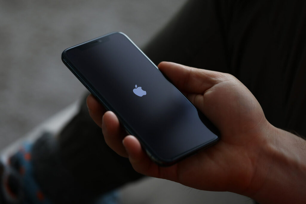Így használható a beépített 2FA kódgenerátor iOS-en