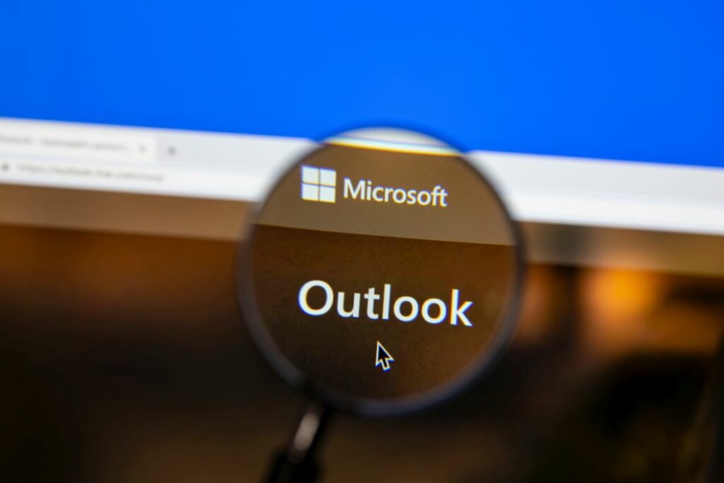 A Microsoft útmutatót adott ki a kritikus Outlook zero-day támadások kivizsgálásához