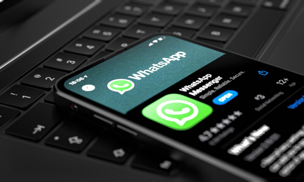 WhatsApp nulladik napi sérülékenységet használtak ki Apple felhasználók elleni támadásokban