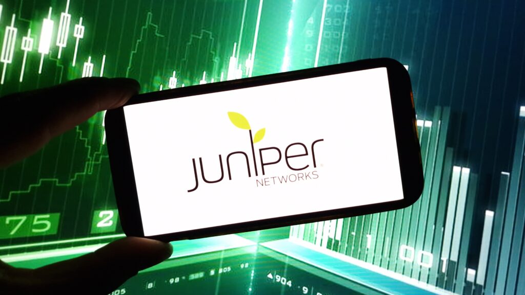 Számos a Juniper hálózati eszközgyártó vállalat által kínált termék vált sebezhetővé, ezért fontos biztonsági frissítések jelentek meg többek között a Junos OS és a Junos Space termékekhez.