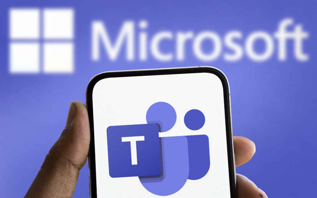 A Check Point Research kiberbiztonsági szakértői egy új adathalász kampányt azonosítottak, amelynek célja érzékeny adatok - például bankkártya-információk vagy jelszavak - megszerzése. A Check Point Harmony Email Security jelentése szerint a támadók eddig már több mint 12 866 adathalász e-mailt küldtek szét, amelyek körülbelül 6 135 felhasználóhoz értek el.