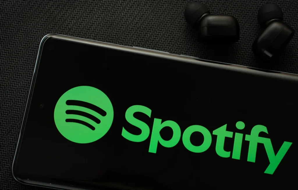 A csalók a Spotify nevével élnek vissza