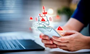 Mobilfelhasználókat céloz a RecruitTrap adathalász kampány